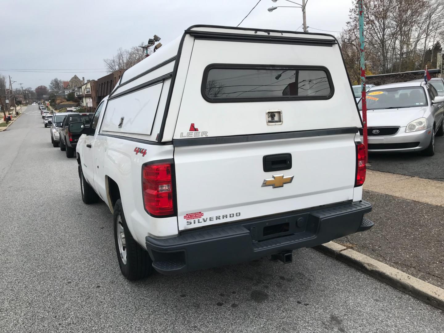 2015 White /Gray Chevrolet Silverado 1500 1500 (1GCNKPEC3FZ) with an 5.3 V8 engine, Automatic transmission, located at 577 Chester Pike, Prospect Park, PA, 19076, (610) 237-1015, 39.886154, -75.302338 - Photo#5